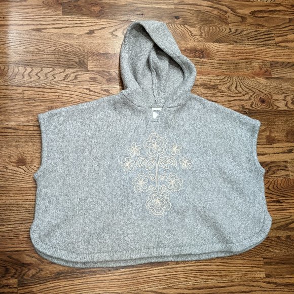 Osh Kosh Embroidered Poncho Sweater - size 5T - Picture 4 of 8